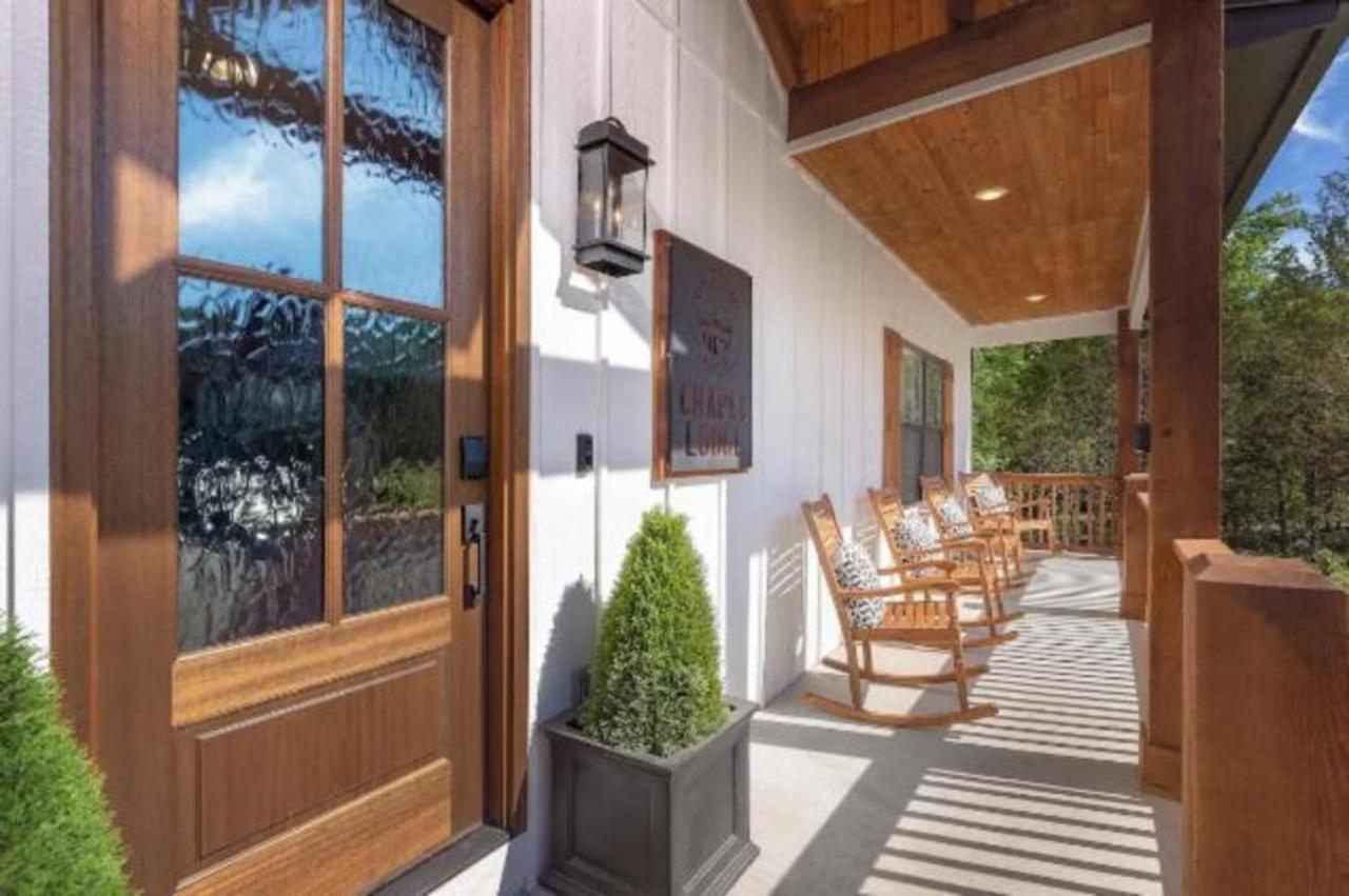 Вілла Premier Retreat With Hot Tub, Theater & Pool Table Hollister Екстер'єр фото